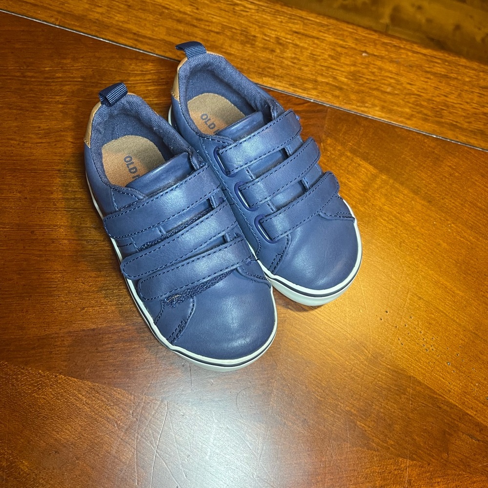 Old Navy toddler shoes